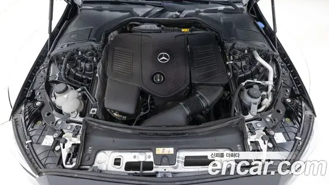 Mercedes-Benz C-Class 2023 — Фото 11/20