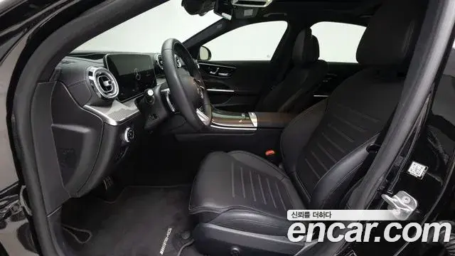 Mercedes-Benz C-Class 2023 — Фото 15/20