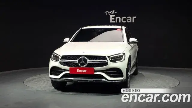 Mercedes-Benz GLC-Class 2020 — Photo 6/20
