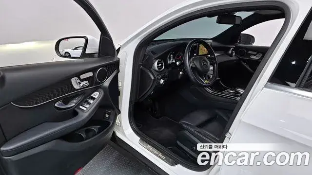 Mercedes-Benz GLC-Class 2019 — ფოტო 1/20