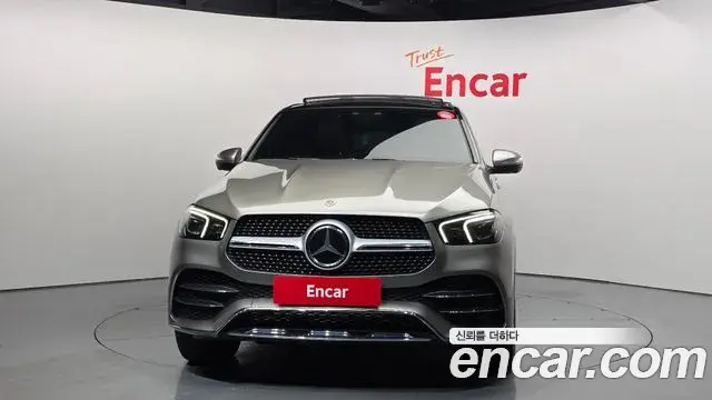 Mercedes-Benz GLE-Class 2021 — Şəkil 15/20