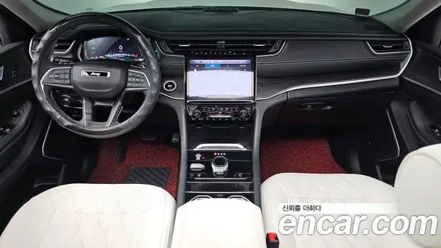 Jeep Grand Cherokee 2023 — Photo 13/20