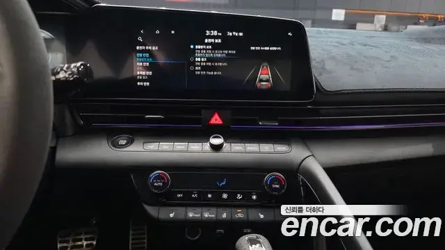 Hyundai The New Avante Hybrid 2022 — ფოტო 15/20