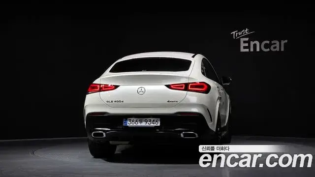 Mercedes-Benz GLE-Class 2022 — ფოტო 10/20
