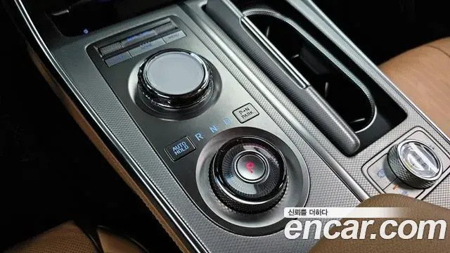Genesis GV80 2023 — Şəkil 8/20