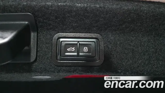 Audi A6 2023 — Photo 6/20