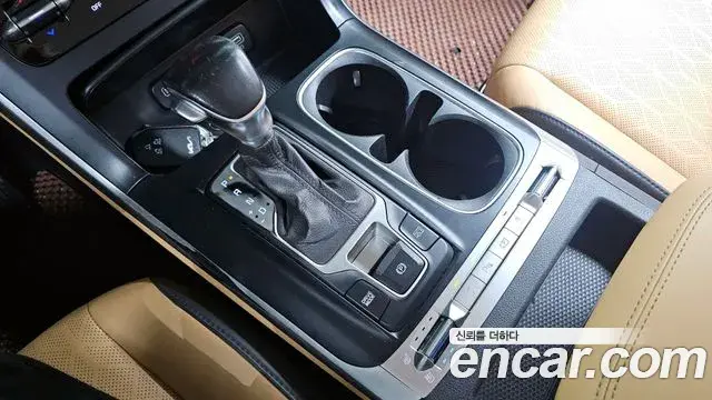Kia Carnival 2021 — Фото 9/20