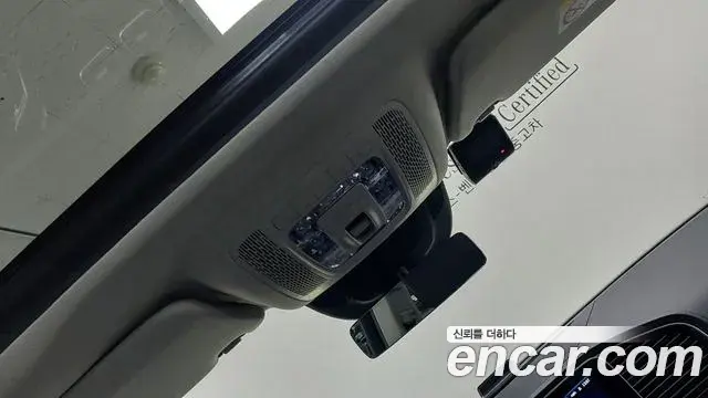 Mercedes-Benz GLE-Class 2025 — Фото 17/17