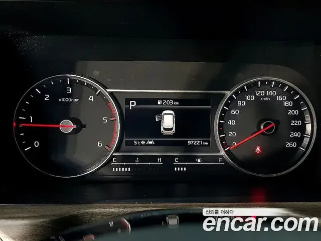 Kia Sorento 2021 — Şəkil 19/20