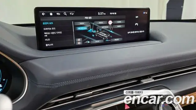 Genesis GV80 2022 — Photo 16/20