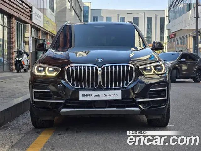 BMW X5 2022 — ფოტო 17/20