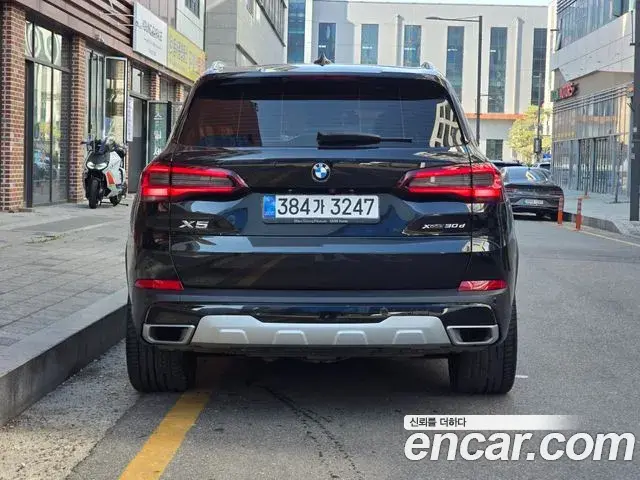 BMW X5 2022 — ფოტო 9/20