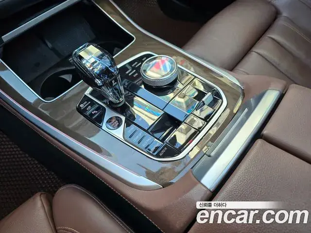 BMW X5 2022 — ფოტო 18/20