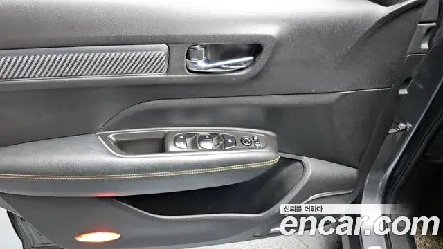 Renault Samsung QM6 2020 — Şəkil 19/20