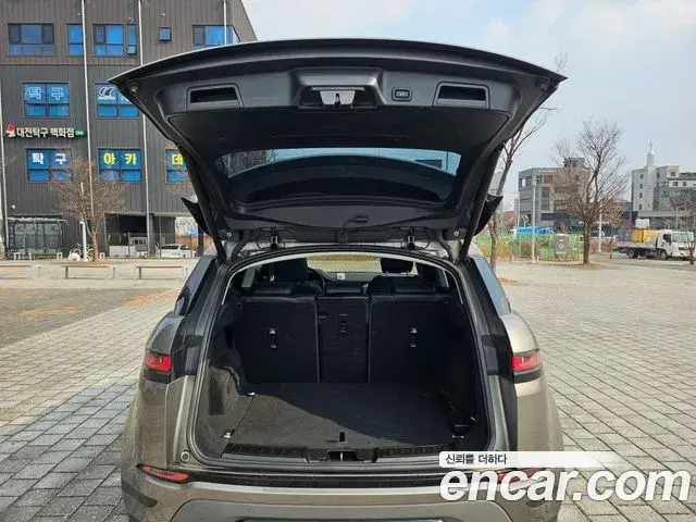 Land Rover Range Rover Evoque 2020 — ფოტო 17/20