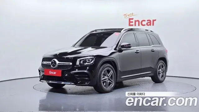 Mercedes-Benz GLB-Class 2023 — ფოტო 15/20