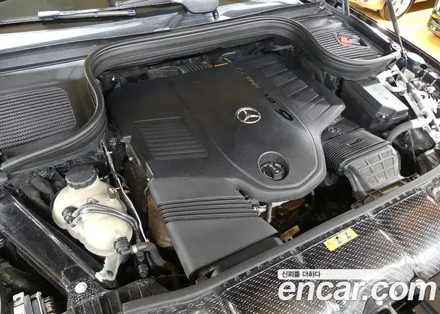 Mercedes-Benz GLE-Class 2020 — Şəkil 4/20