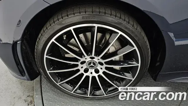 Mercedes-Benz CLS-Class 2021 — Фото 4/20