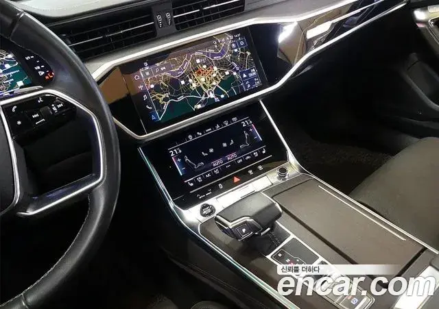 Audi A7 2022 — ფოტო 11/20