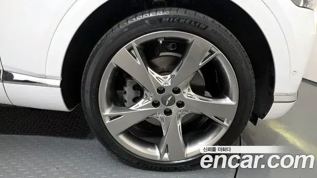 Genesis GV80 2020 — ფოტო 10/20
