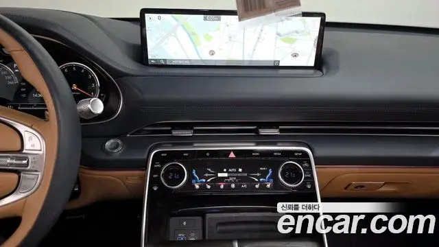 Genesis GV80 2020 — ფოტო 14/20