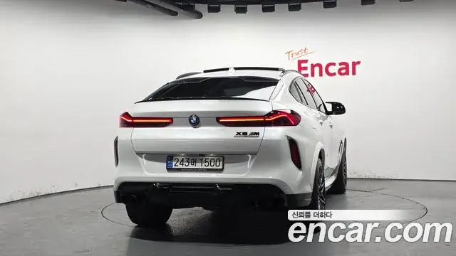 BMW X6M 2022 — Photo 7/20