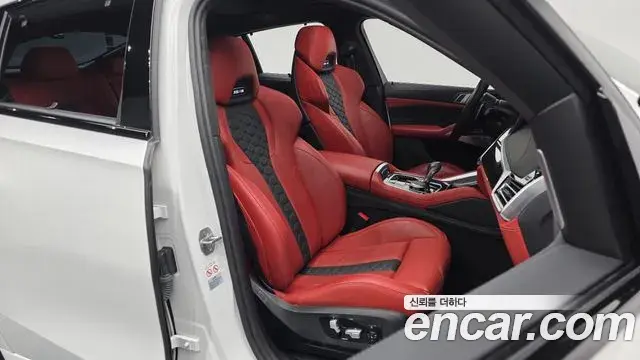 BMW X6M 2022 — Photo 9/20