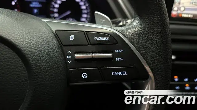 Hyundai Sonata Hybrid 2020 — Photo 9/20