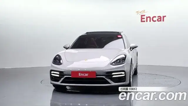 Porsche Panamera 2022 — Photo 11/20