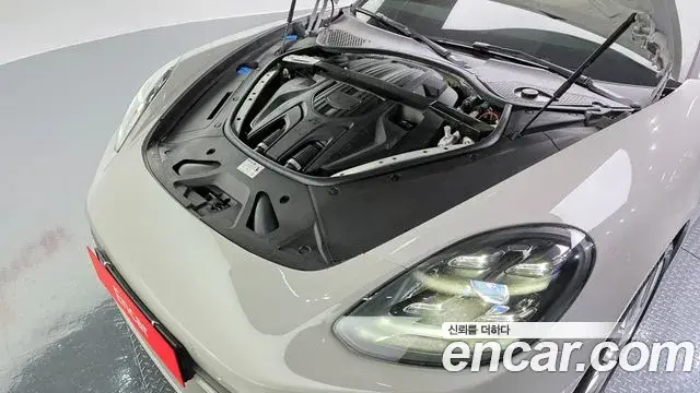Porsche Panamera 2022 — Photo 3/20