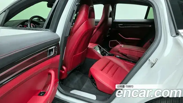 Porsche Panamera 2022 — Photo 14/20