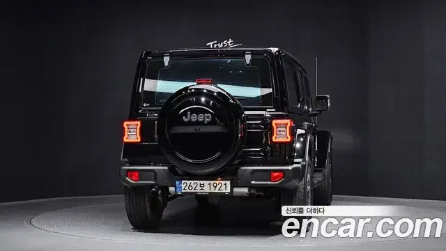Jeep Wrangler 2022 — Photo 10/20
