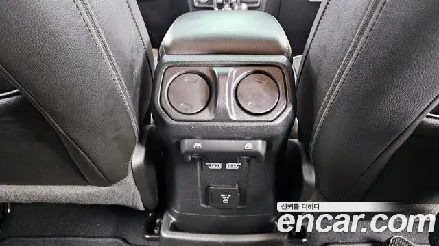 Jeep Wrangler 2022 — Photo 3/20