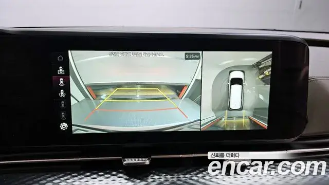 Kia Carnival 2021 — ფოტო 10/20