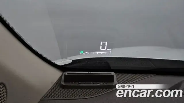 Kia Carnival 2021 — ფოტო 20/20