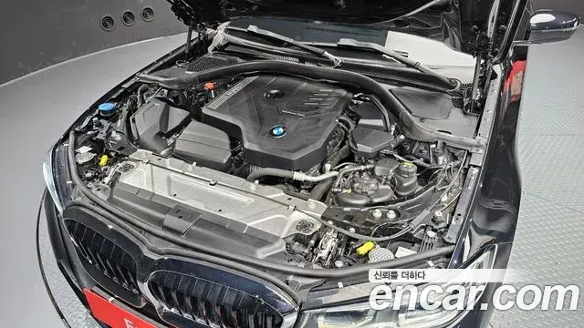 BMW 3 Series 2020 — Şəkil 15/20