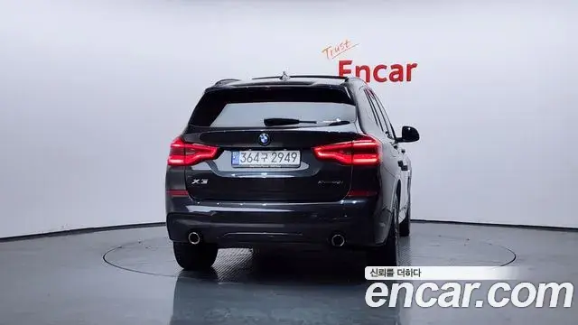 BMW X3 2021 — Şəkil 9/20