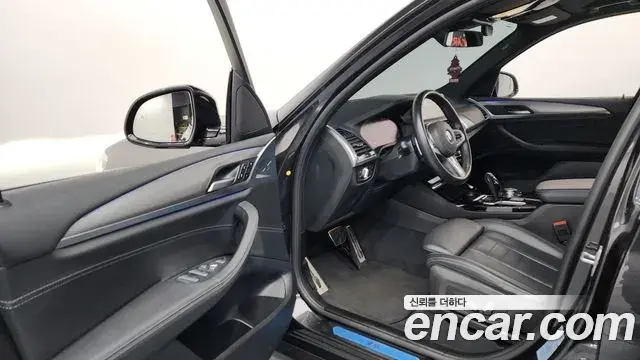BMW X3 2021 — Şəkil 14/20