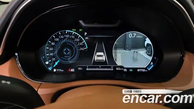 Genesis GV70 2021 — ფოტო 2/20
