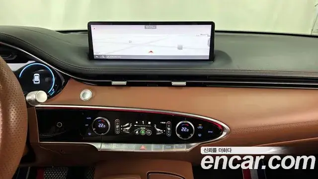 Genesis GV70 2021 — ფოტო 11/20