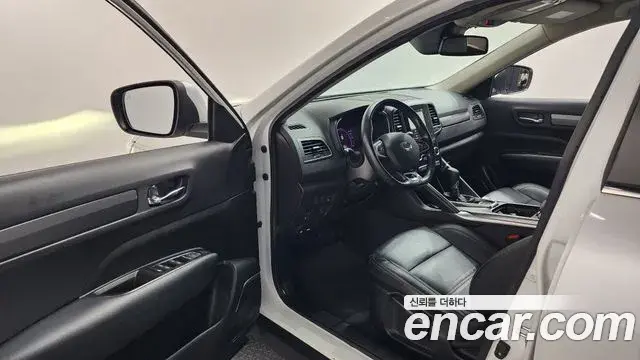 Renault Samsung QM6 2022 — ფოტო 18/20