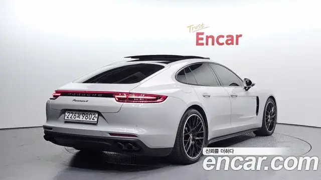 Porsche Panamera 2020 — Photo 3/20