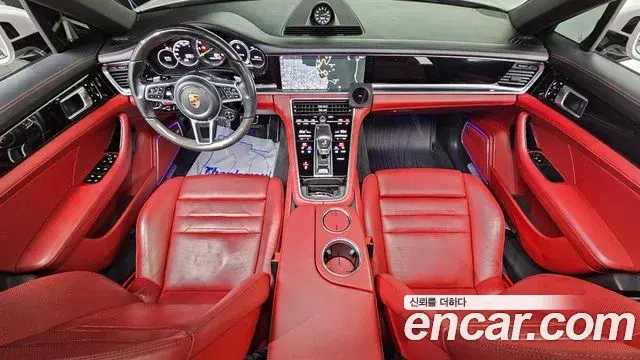 Porsche Panamera 2020 — Photo 18/20