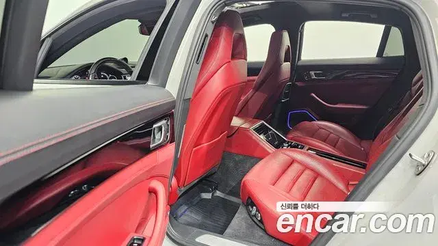 Porsche Panamera 2020 — Photo 6/20