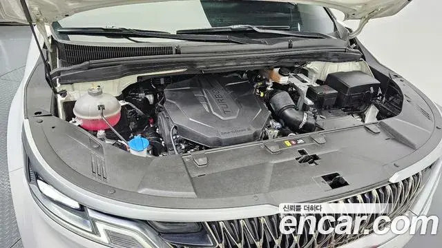 Kia Carnival 2021 — Photo 15/20