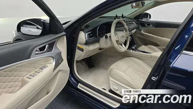 Genesis G70 2019 — Photo 14/20