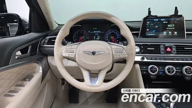 Genesis G70 2019 — Photo 17/20