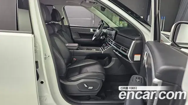 Hyundai Santa Fe 2024 — ფოტო 5/20
