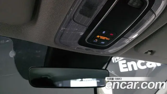 Hyundai The New Avante Hybrid 2021 — Photo 3/20