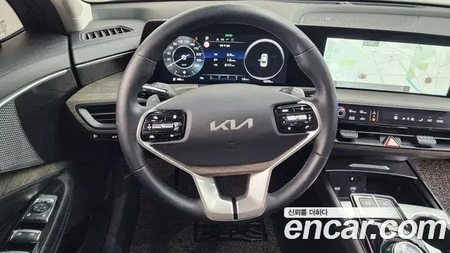 Kia K8 2022 — ფოტო 3/20